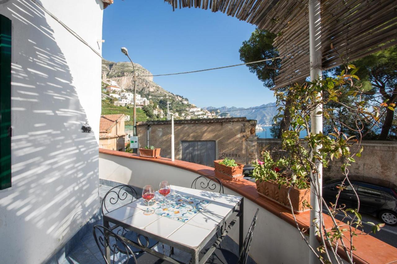 House Sun And Moon Amalfi Exterior foto